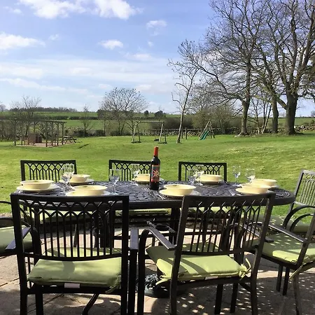 Experience The Peace & Quiet In The North York Moors At Rawcliffe House Farm Holiday home