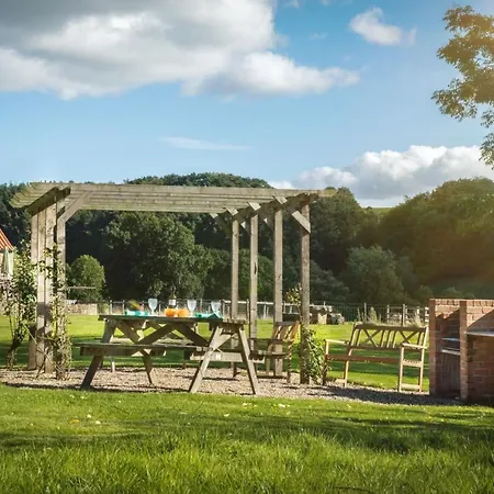 Experience The Peace & Quiet In The North York Moors At Rawcliffe House Farm *